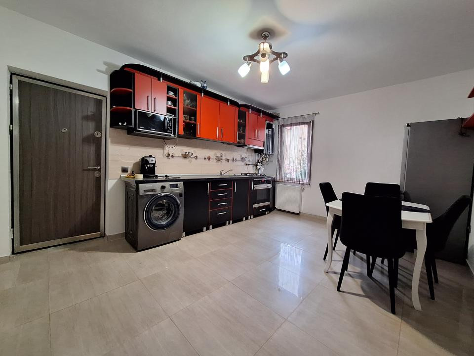 Apartament cu 2 camere, 48 mp, parcare, zona Terra