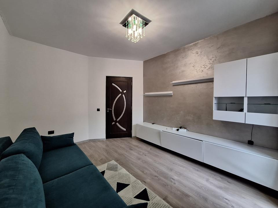 Apartament cu 2 camere, 48 mp, parcare, zona Terra
