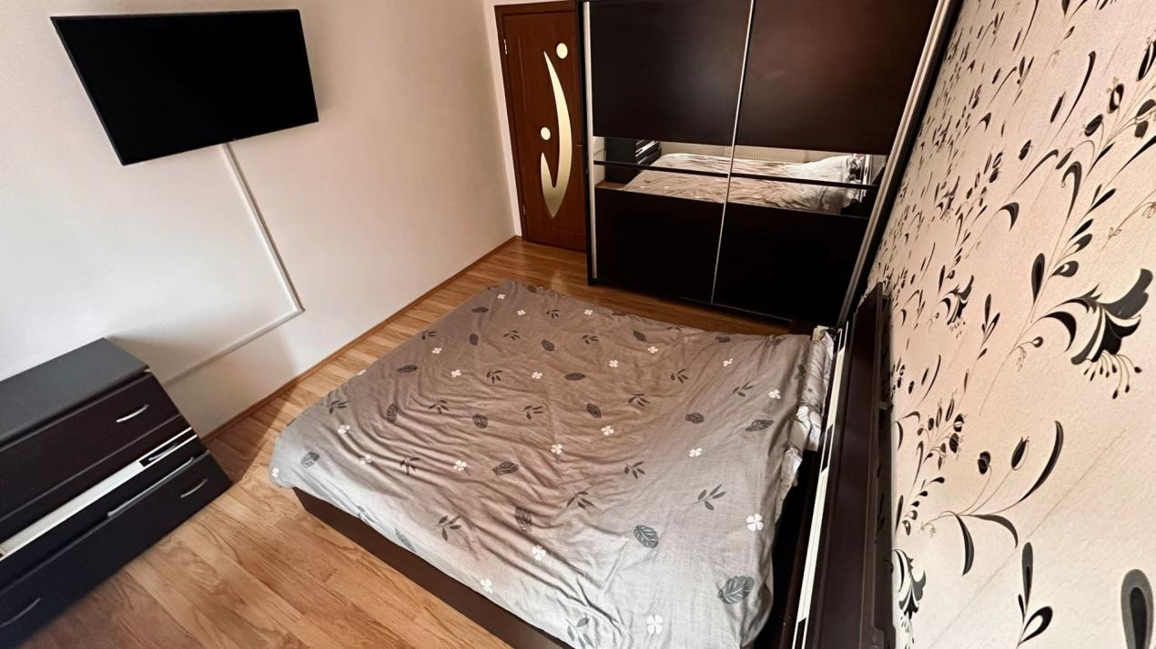 Apartament cu 3 camere, 58 mp, balcon, zona Eroilor