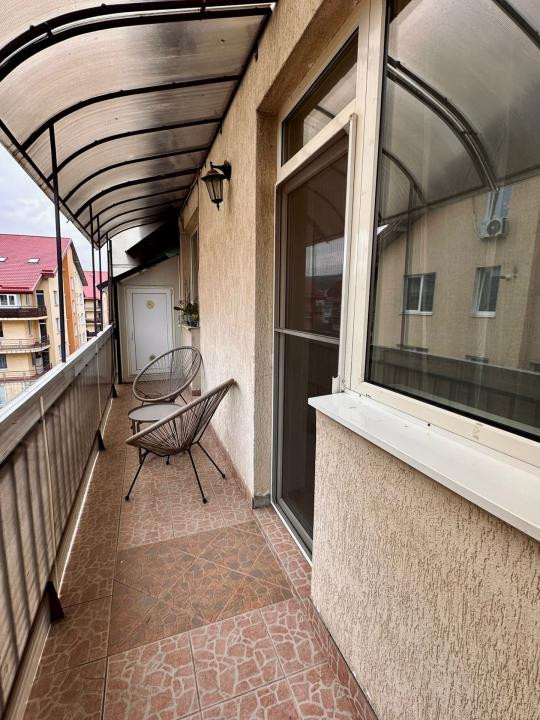 Apartament cu 3 camere, 58 mp, balcon, zona Eroilor