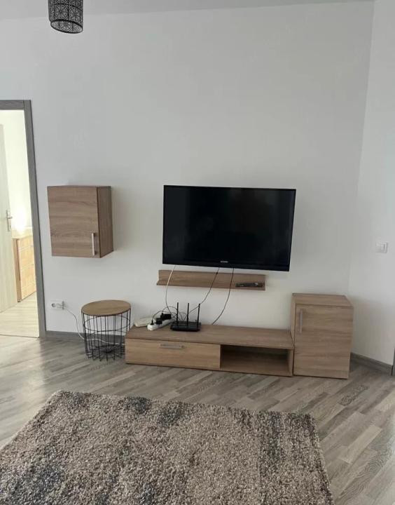 Apartament 2 camere, ZONA Vivo