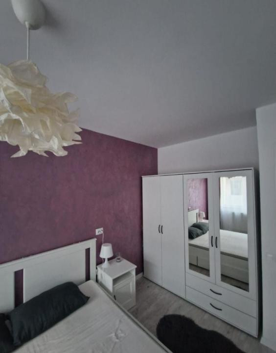 Apartament 3 camere de închiriat – 68 mp – Parcare inclusă 