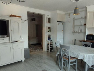 Apartament 3 camere de închiriat – 68 mp – Parcare inclusă 