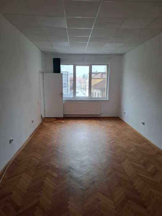 Apartament spre inchiriere intr-o zona centrala a Clujului