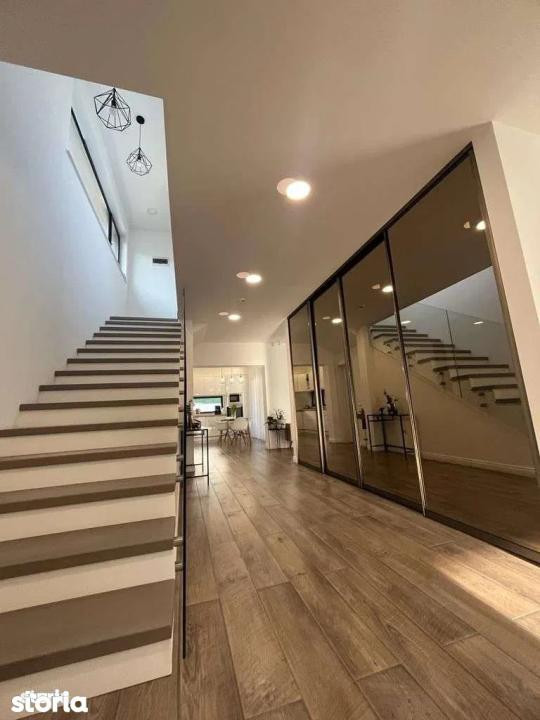 Casa idividuala , 270 mp utili , Terra Gardens