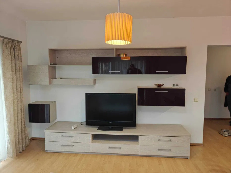 Apartament cu 2 camere, 50,34 mp, parcare, zona Eroilor