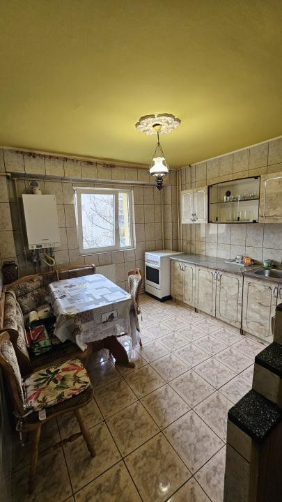 Apartament 2 camere decomandat, pet friendly,  str Tasnad