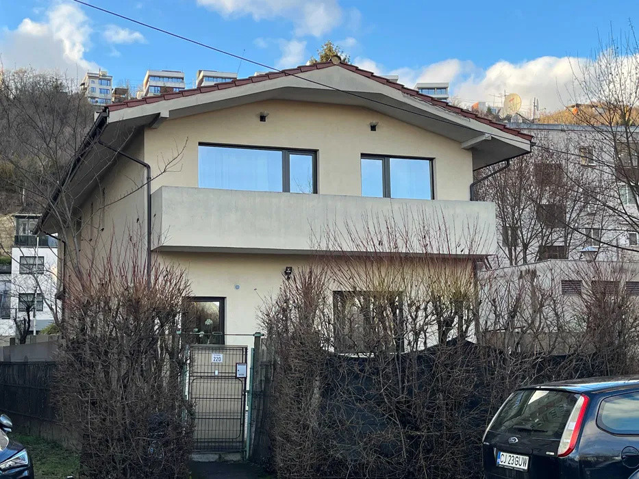 Apartament cu 2 camere, Modern, bine compartimentat, zona Grigorescu