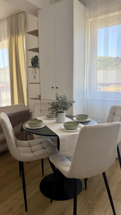 Apartament la cheie -2 camereIFlorești, bloc nou IParter înalt