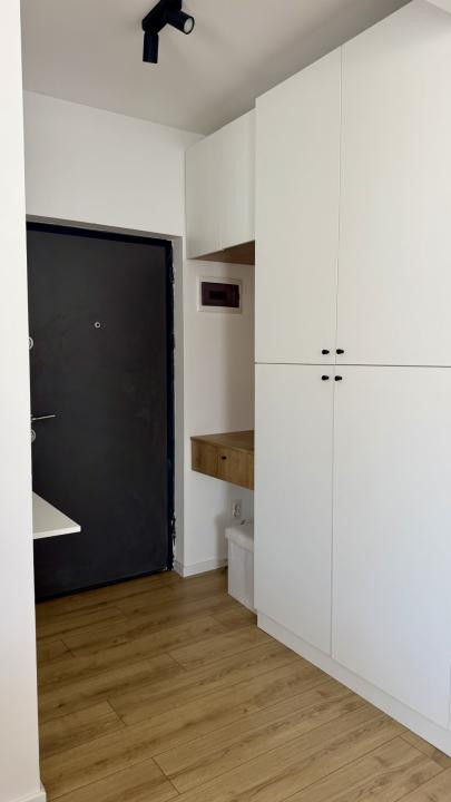 Apartament la cheie -2 camereIFlorești, bloc nou IParter înalt