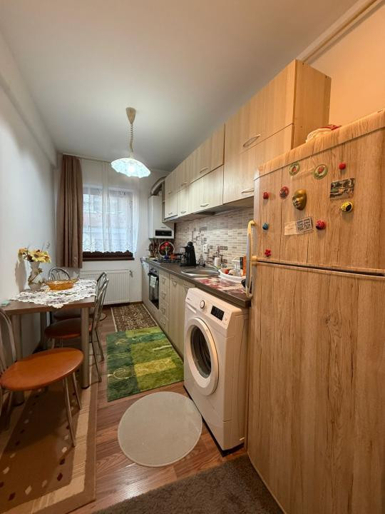 Apartament in zona Parcul Poligon,parcare,parter inalt
