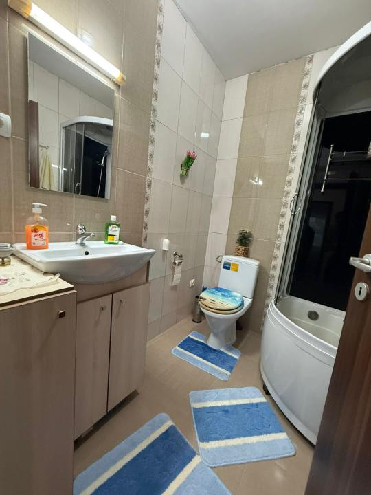 Apartament in zona Parcul Poligon,parcare,parter inalt