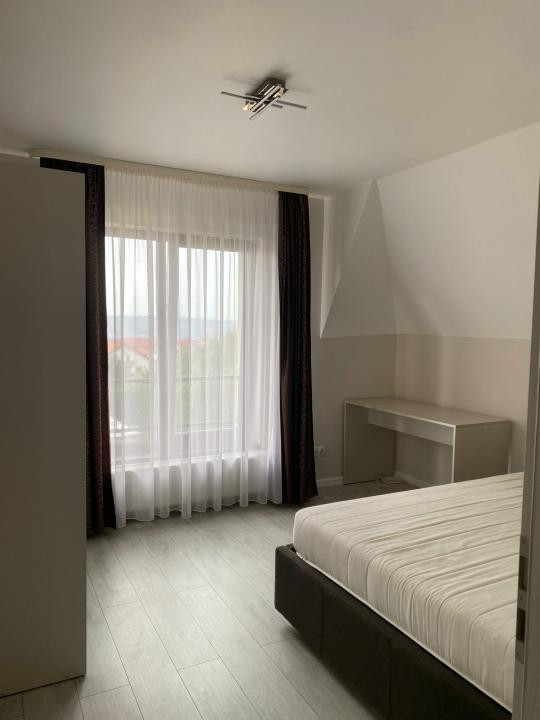 Apartament spatios, 4 camere, Zorilor
