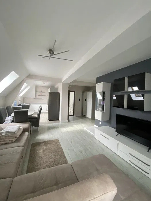 Apartament spatios, 4 camere, Zorilor