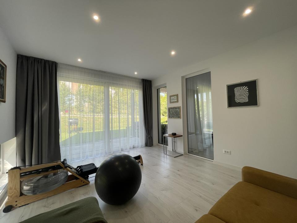 Casă individuală, 180 mp utili, 543 mp teren, ultrafinisată, zona Terra Gardens