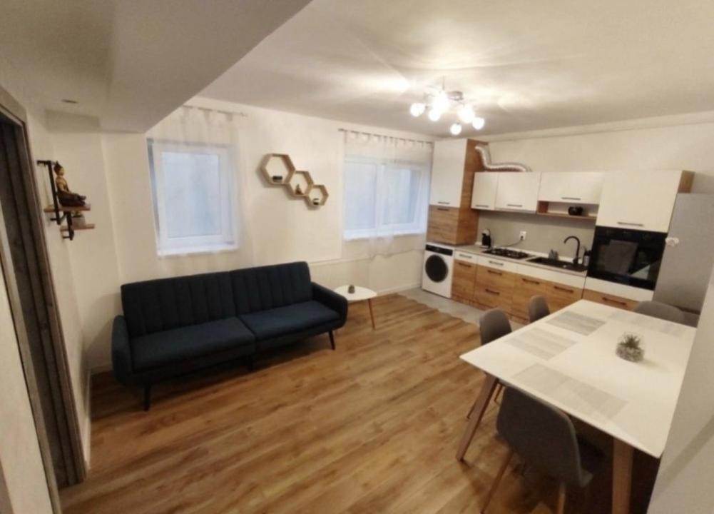 Apartament de 51 mp utili,zona Teilor 