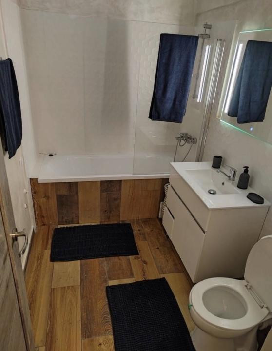 Apartament de 51 mp utili,zona Teilor 
