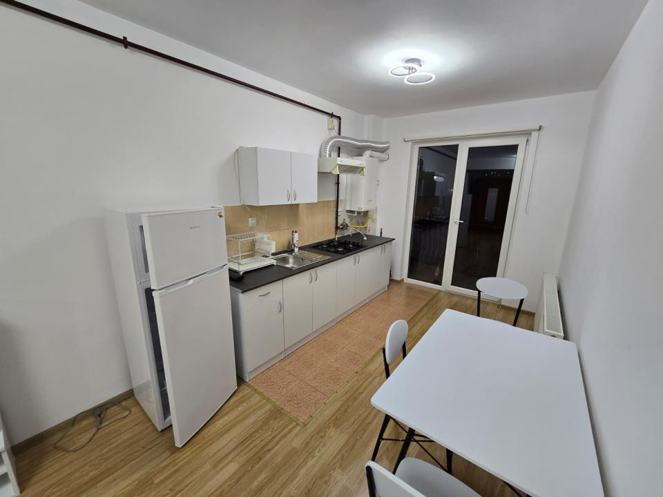 Apartament 2 camere 45mp+balcon, Calea Turzii, Leroy Merlin