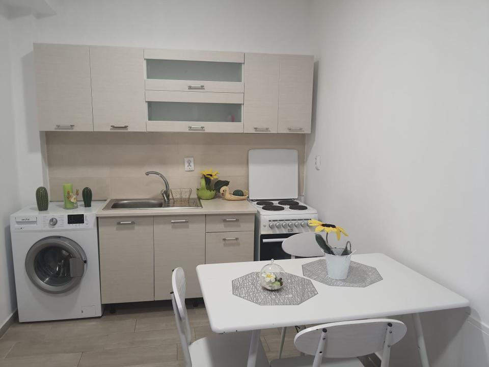 Apartament 2 camere decomandate, 50 mp, parcare, cartier Buna Ziua