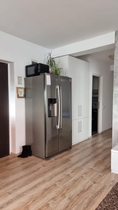 Apartament cu 3 camere, 62,15 mp, balcon, zona Cetatii