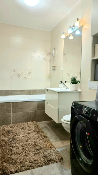 Apartament cu 3 camere, 62,15 mp, balcon, zona Cetatii
