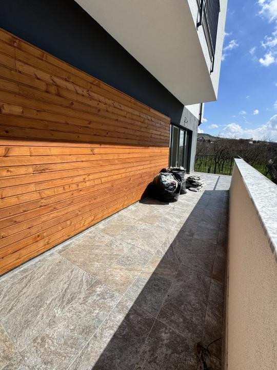 Casa Tip Duplex, 4 camere, 120 mp utili, garaj, teren 200 mp,Chinteni