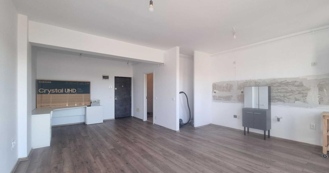 Apartament 1 Cameră, parcare subterană, balcon 8 mp, zona Petrom