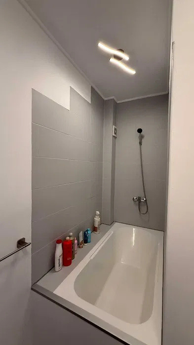 Apartament la cheie cu 2 camere, 52 mp, parcare, bloc nou, zona Edgar Quinet