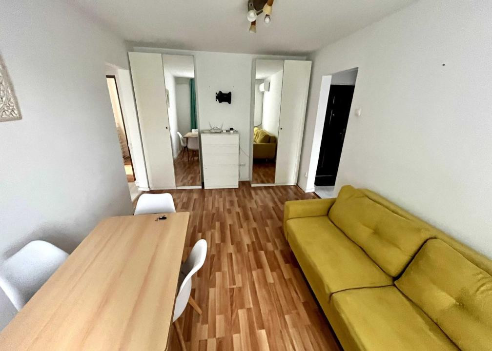 Apartament la cheie cu 3 camere, 48 mp, zona Minerva