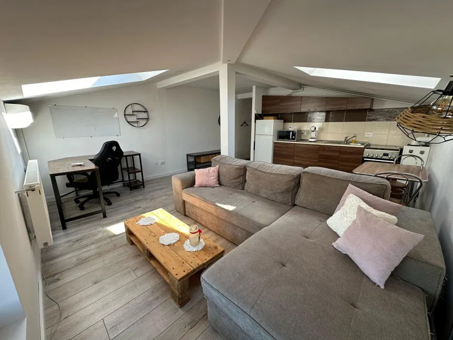 Apartament 2 camere 47 mp, utilat complet, prima inchiriere, Buna-Ziua