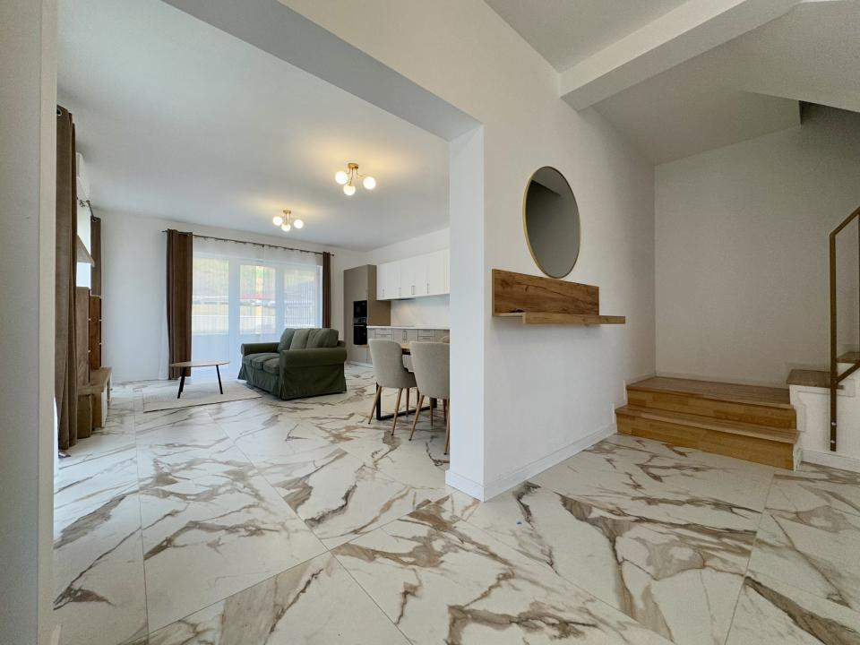 Casă tip duplex, prima închiriere, 145 mp, PETFRIENDLY, zona Oașului