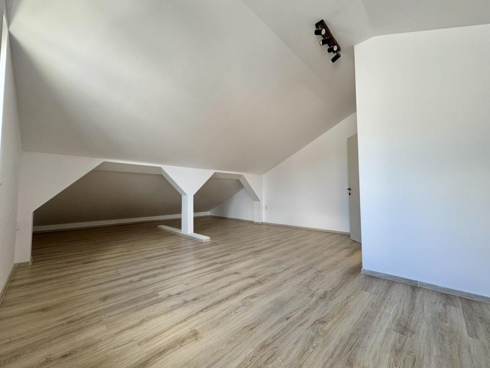 Casă tip duplex, prima închiriere, 145 mp, PETFRIENDLY, zona Oașului