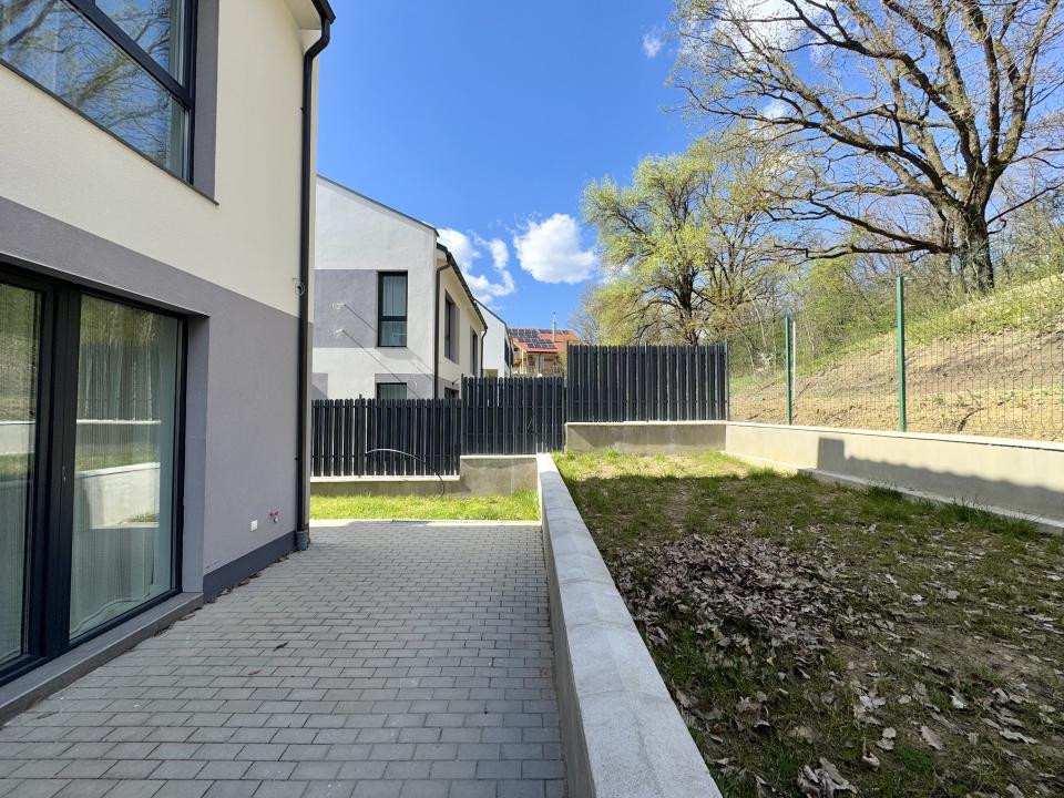 Casă tip duplex, prima închiriere, 145 mp, PETFRIENDLY, zona Oașului