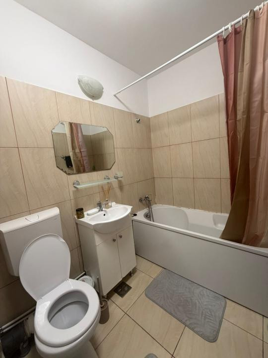 Apartament cu 2 camere, Baciu, Zona Petrom, 49 mp