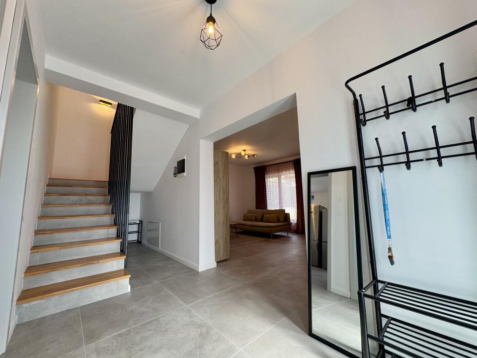 Casă tip duplex, 120 mp utili, teren 180 mp, PETFRIENDLY, zona Oașului