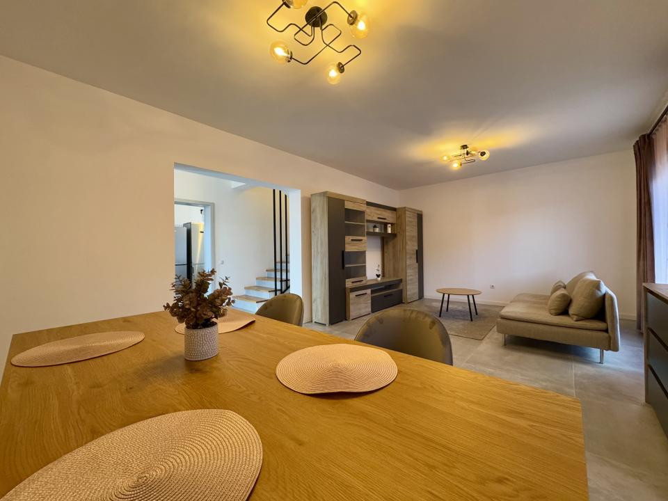 Casă tip duplex, 120 mp utili, teren 180 mp, PETFRIENDLY, zona Oașului