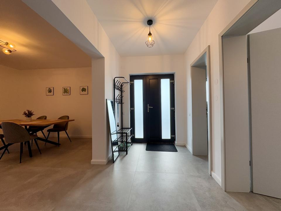 Casă tip duplex, 120 mp utili, teren 180 mp, PETFRIENDLY, zona Oașului