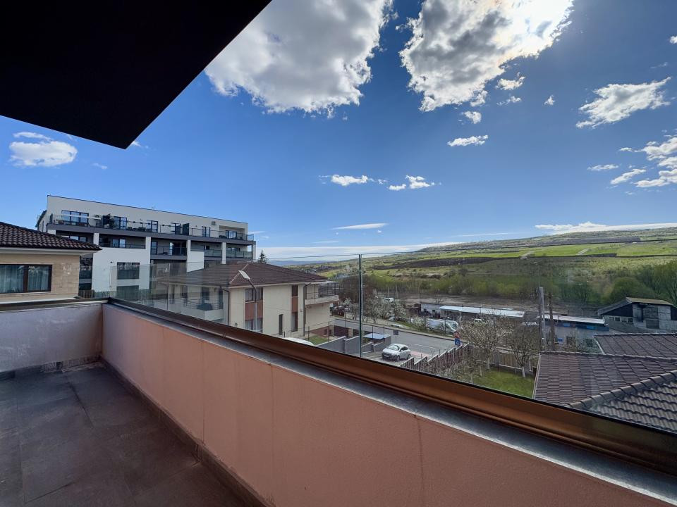 Casă tip duplex, 120 mp utili, teren 180 mp, PETFRIENDLY, zona Oașului