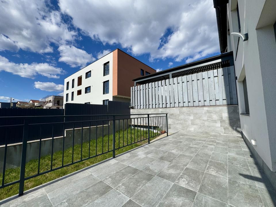 Casă tip duplex, 120 mp utili, teren 180 mp, PETFRIENDLY, zona Oașului