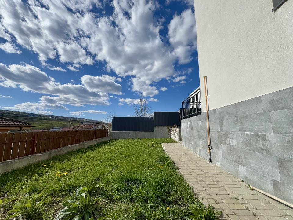Casă tip duplex, 120 mp utili, teren 180 mp, PETFRIENDLY, zona Oașului