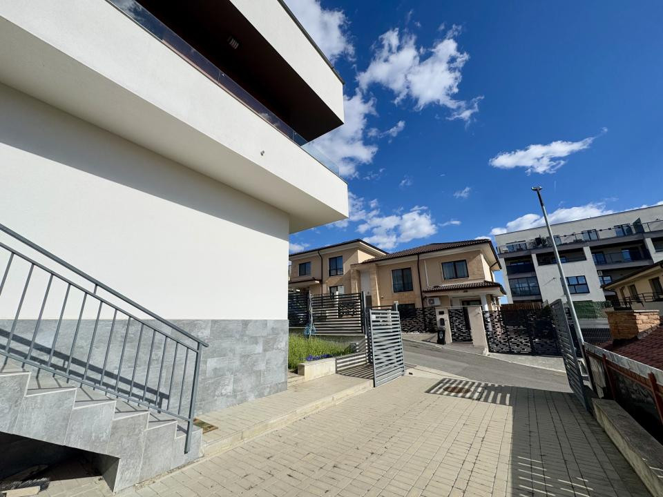 Casă tip duplex, 120 mp utili, teren 180 mp, PETFRIENDLY, zona Oașului