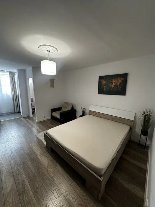 Garsonieră spațioasă 30 mp, complet utilată – Mărăști (Expo), locație excelentă!