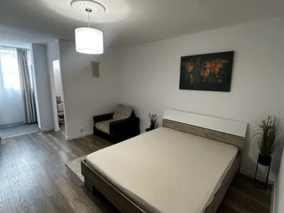 Garsonieră spațioasă 30 mp, complet utilată – Mărăști (Expo), locație excelentă!