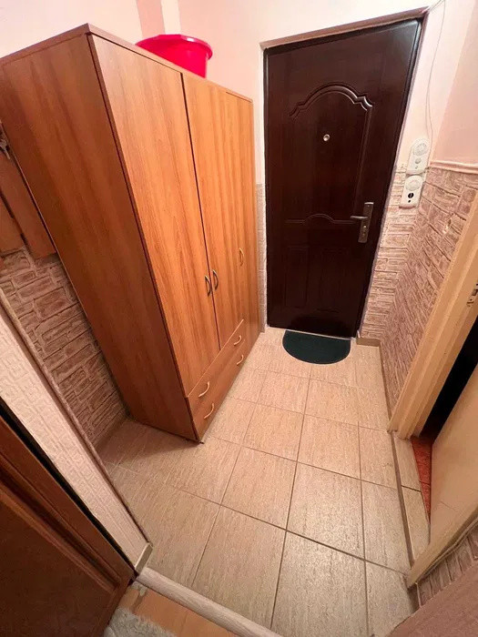 Garsoniera, 32mp, zona Calea Floresti, posibiliatate preluare chirias