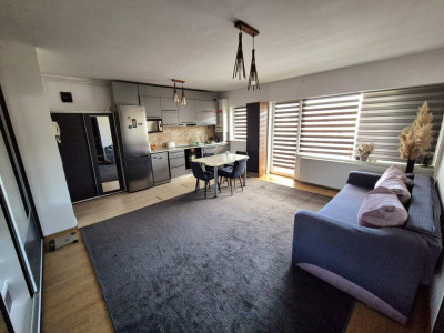 Apartament de 2 camere, 46,50 mp, parcare, Zona Eroilor 