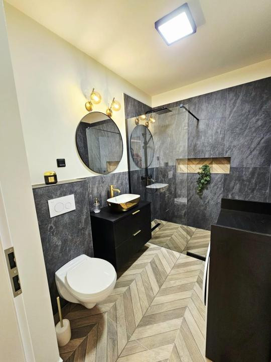 Apartament de 2 camere, 54 mp utili , EROILOR 