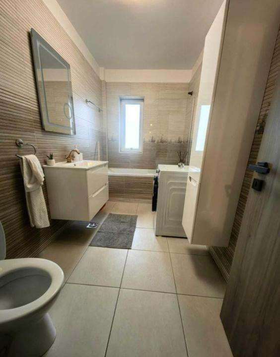 Apartament de inchiriat Floresti (bl. cu Mega)cu parcare