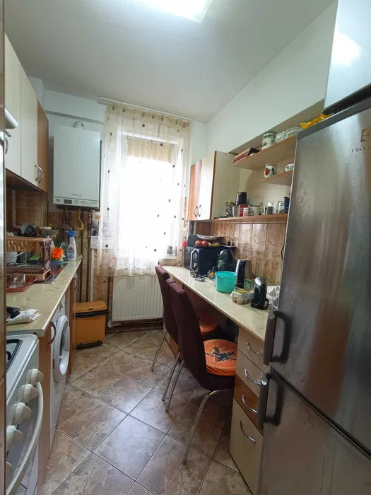 Apartament cu 2 camere, 43 mp, etaj intemediar, Zona Interservisan