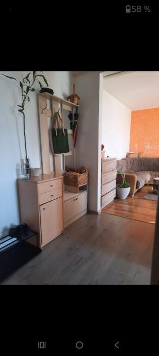 Apartament decomandat, 43 mp, parcare, zona Cetatii