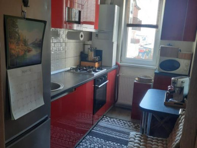 Apartament decomandat, 43 mp, parcare, zona Cetatii